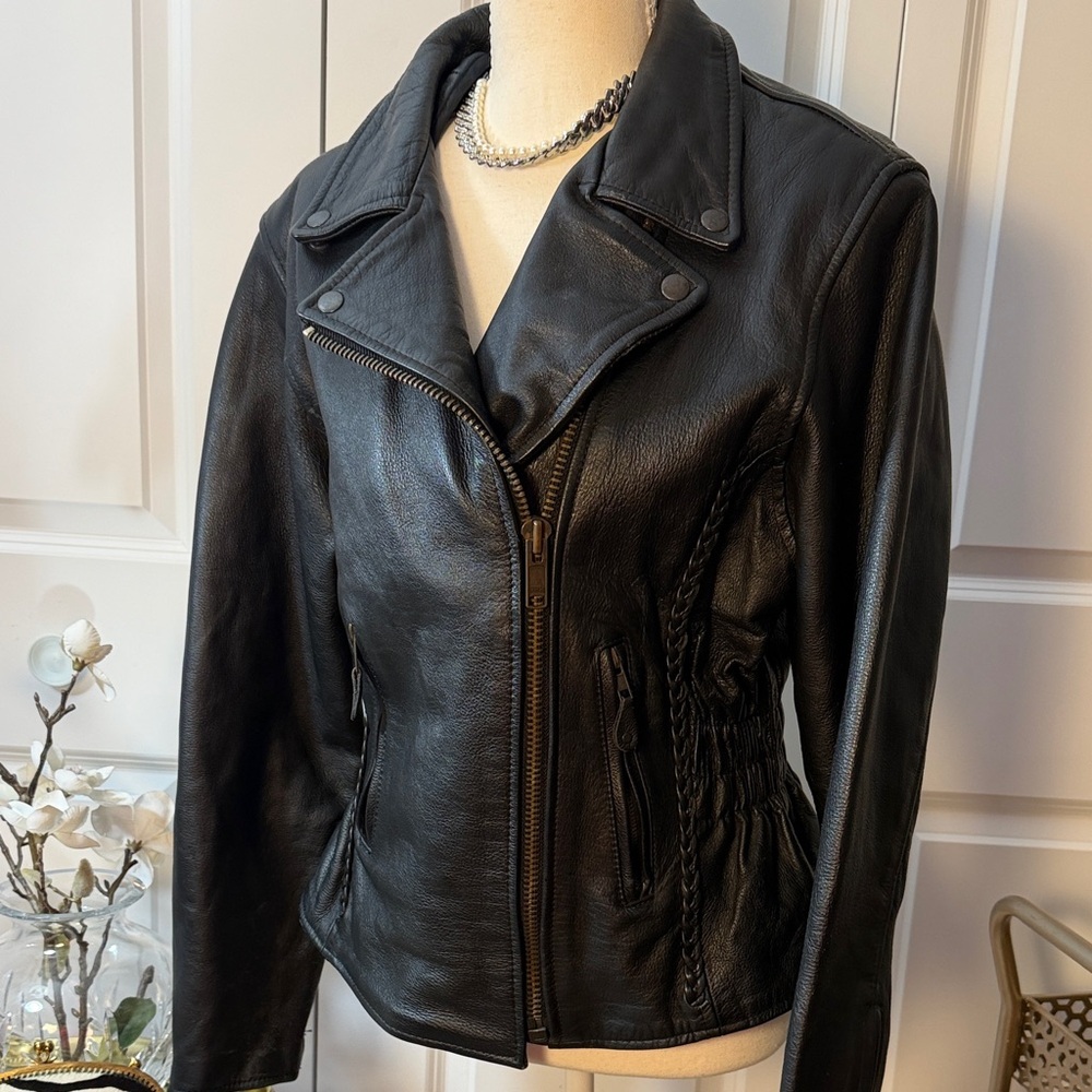 Y2K Classic Black leather biker Jacket